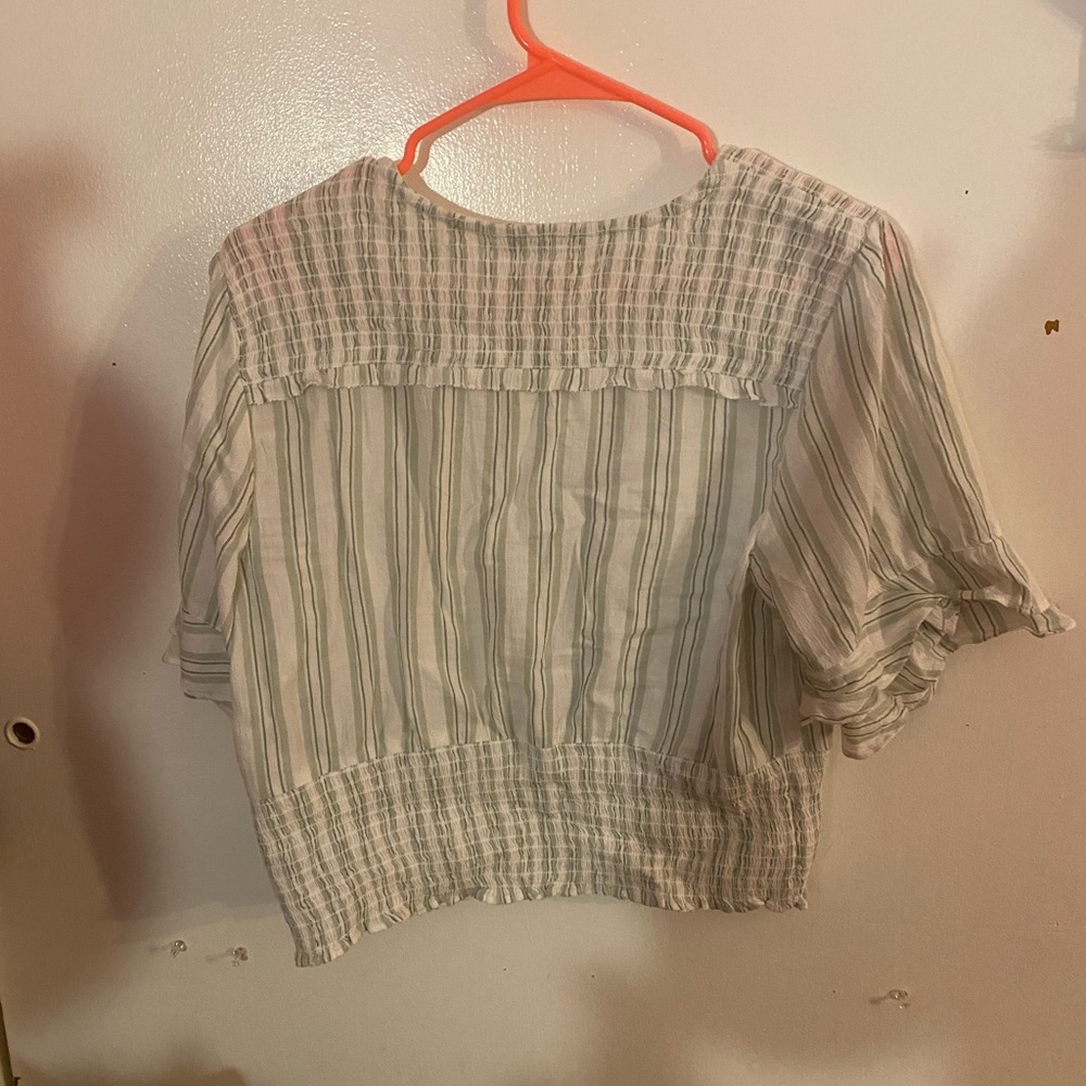 Abercrombie and Fitch Women’s top - Picture 2 of 2